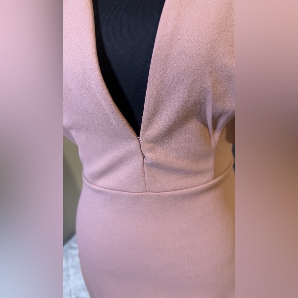 Dusty Rose Sleeveless Dress - Picture 3 of 3